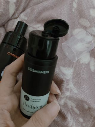 코스모먼트 부스티모 부스팅샴푸60ml + 비듬세정 진정샴푸50ml — 5점을 준 리뷰어가 2021년 11월 올린 사용 사진
