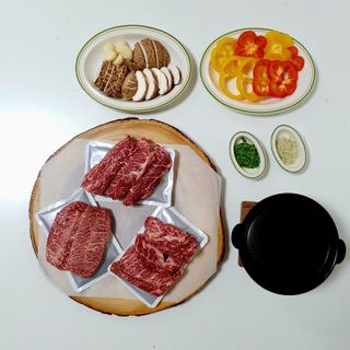 화룽 프리미엄 소고기 와규 mb9고마블 눈꽃살+부채살+등심 선물세트 — 5점을 준 리뷰어가 2022년 5월 올린 사용 사진