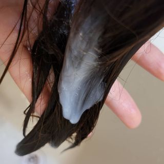 더마힐 헤어 컨디셔닝 샴푸 릴렉스 500ml — 5점을 준 리뷰어가 2021년 3월 올린 사용 사진