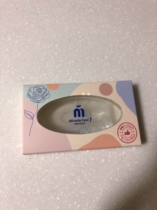 미라클풋 유리발각질제거기 물없이 쓱싹쓱싹 몇번만에 발각질 완벽제거 — 5점을 준 리뷰어가 2021년 9월 올린 사용 사진