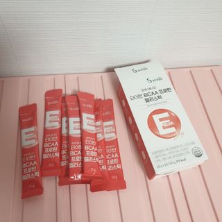 [인디닥터] 타이탄 BCAA 프로틴 젤리스틱 — 5점을 준 리뷰어가 2022년 5월 올린 사용 사진