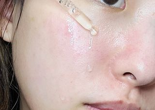 스킨큐어 산다화 비타민c 화이트닝 에센스 30ml — 5점을 준 리뷰어가 2023년 9월 올린 사용 사진