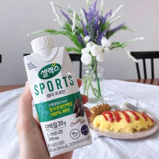 셀렉스스포츠 셀렉스 스포츠 웨이 프로틴 초콜릿 _ 330ml x 12팩 — 4.5점을 준 리뷰어가 2021년 5월 올린 사용 사진