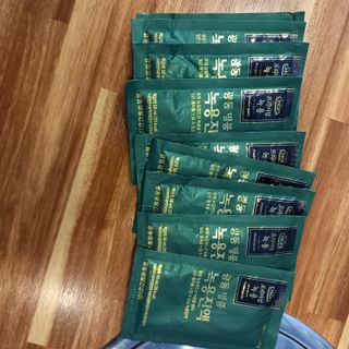 광동생활건강 광동 명품 녹용진액 50mL x 30포 — 5점을 준 리뷰어가 2023년 4월 올린 사용 사진