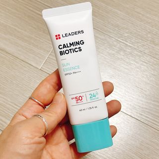 리더스코스메틱 리더스 카밍 바이오틱스 선 에센스 SPF 50+ PA++++ — 4.5점을 준 리뷰어가 2022년 5월 올린 사용 사진