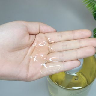 닥터시드 페퍼민트 앤 레몬 비건 비듬케어 쿨 탈모 샴푸 (1000ml) — 5점을 준 리뷰어가 2024년 2월 올린 사용 사진