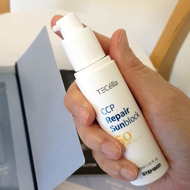 TECella CCP Repair Sunblock 리뷰 사진