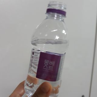 몽베스트 [MONTBEST] 330mL 20병 — 4.5점을 준 리뷰어가 2021년 10월 올린 사용 사진