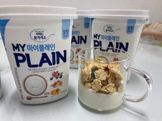 떠먹는불가리스 마이플레인 요거트 435g 6개입 — 4점을 준 리뷰어가 2021년 3월 올린 사용 사진