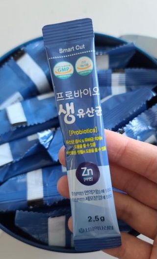 서울약사신협_프로바이오생유산균_2.5G x 100포 — 5점을 준 리뷰어가 2021년 3월 올린 사용 사진