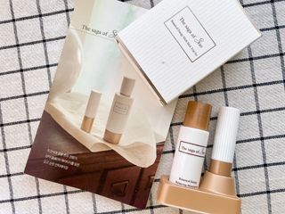 더사가오브수 [사가수] 효혜윤 보태니컬 에너지 에센스인로션 20ml /아이포올 스틱 3g — 5점을 준 리뷰어가 2023년 2월 올린 사용 사진