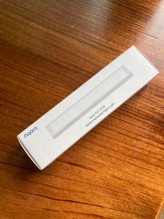 아카라 어두울 때만 켜지는 스마트 무선 센서등 — 4점을 준 리뷰어가 2021년 11월 올린 사용 사진