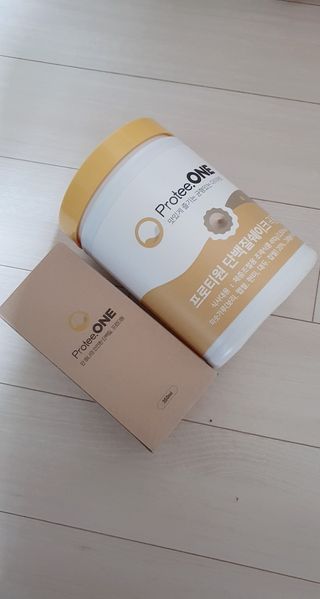 프로티원 단백질쉐이크 곡물맛 2주분 1통+보틀 — 4.5점을 준 리뷰어가 2021년 3월 올린 사용 사진