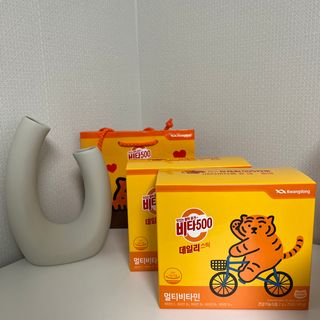 광동제약 [광동] 비타500데일리스틱 70포X2개 + 뚱랑이엽서 + 쇼핑백 증정 — 4.5점을 준 리뷰어가 2022년 10월 올린 사용 사진