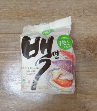 [풀무원] 자연은맛있다 정면, 백면, 홍면  세트 — 4.5점을 준 리뷰어가 2021년 4월 올린 사용 사진