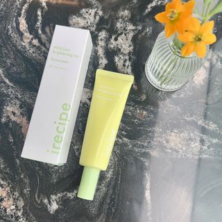 아이레시피 마일드시카 브라이트닝 업 선스크린 SPF50+ PA++++ — 4점을 준 리뷰어가 2023년 6월 올린 사용 사진