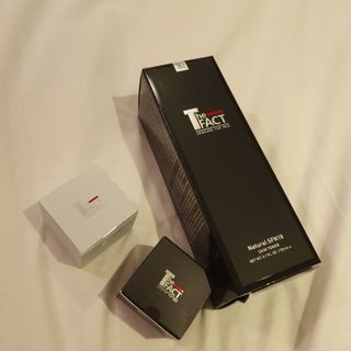 The Fact [5 IN 1] 더 팩트 내추럴 에스에프엔 에이틴 스킨토너 — 5점을 준 리뷰어가 2021년 4월 올린 사용 사진