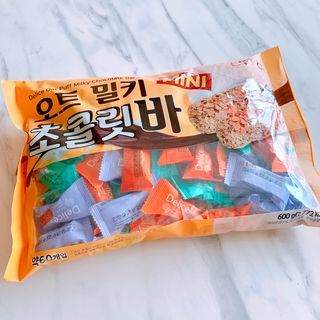 델리스 오트 밀키 초콜릿 바 — 4점을 준 리뷰어가 2022년 4월 올린 사용 사진