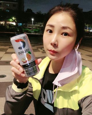 셀시어스 오리지널 325ml 에너지 비타민 피트니스 드링크(24can) 다이어트 음료 — 5점을 준 리뷰어가 2022년 4월 올린 사용 사진