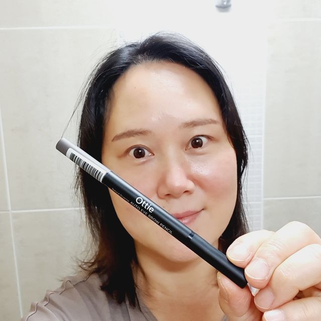 [오띠] 네츄럴 드로잉 오토 아이브로우 펜슬 5컬러 리뷰 사진