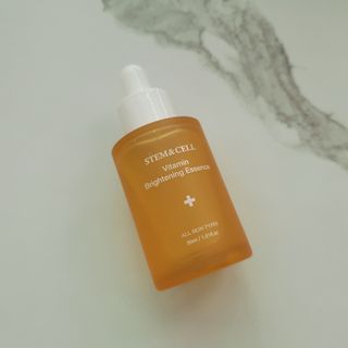 체르엠 스템앤셀 비타민 브라이트닝 에센스 30ml 1개 — 5점을 준 리뷰어가 2021년 9월 올린 사용 사진