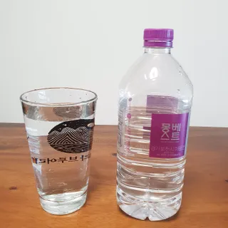 몽베스트 MONTBEST 1L 12입 — 5점을 준 리뷰어가 2022년 2월 올린 사용 사진