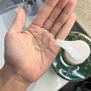 닥터시드 티트리 앤 라임 비건 지성케어 쿨 탈모 샴푸 (1000ml) — 5점을 준 리뷰어가 2023년 12월 올린 사용 사진