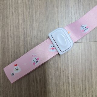 유비맘 젖병 빨대컵 다용도 홀더 1+1 _ 컬러 랜덤 발송 — 5점을 준 리뷰어가 2021년 1월 올린 사용 사진