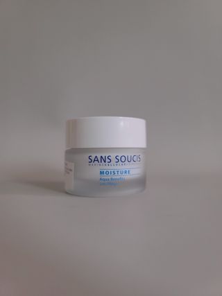 산수시 아쿠아 베네핏 24h 수부지 물광 속건조 수분크림 50ml — 5점을 준 리뷰어가 2021년 6월 올린 사용 사진