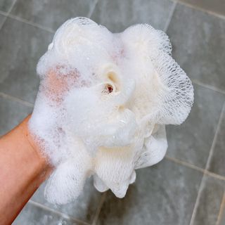 벨먼 내추럴스파 수분광채 스크럽 바디워시 600ml 5종 — 5점을 준 리뷰어가 2022년 5월 올린 사용 사진