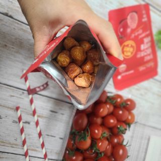 레드닥터 대추방울토마토 + 통째로 동결건조한 대추방울토마토 — 5점을 준 리뷰어가 2022년 12월 올린 사용 사진