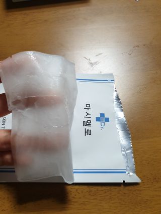 닥터마시멜로 닥터마스멜로 마블러스 아쿠아 클리닉 마스크 — 5점을 준 리뷰어가 2021년 5월 올린 사용 사진
