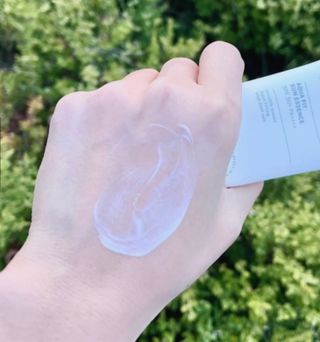 보타니티 촉촉수분자차 아쿠아핏 선 에센스 50ml + 보송톤업자차 징크 선 로션 50ml SPF50+ PA++++ (4/25) — 4.5점을 준 리뷰어가 2022년 5월 올린 사용 사진