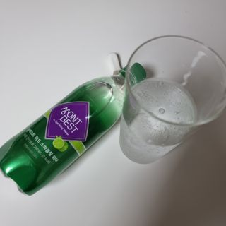 몽베스트 Montbest with Sparkling water Lime20병 — 4점을 준 리뷰어가 2022년 8월 올린 사용 사진