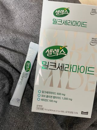 셀렉스스포츠 셀렉스 밀크세라마이드 저분자피쉬콜라겐 28포 X 1박스 — 5점을 준 리뷰어가 2021년 7월 올린 사용 사진