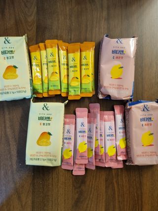 비타앤C 레몬맛, 망고맛 — 5점을 준 리뷰어가 2021년 8월 올린 사용 사진