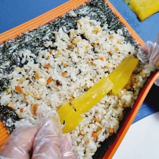 해풀잎 누구나 김밥*1ea [(혼합야채 35g *1ea,  김밥김 (5g, 5ea),  양념간장 (6g, 5ea), 참기름(5g, 2ea)] — 5점을 준 리뷰어가 2022년 10월 올린 사용 사진