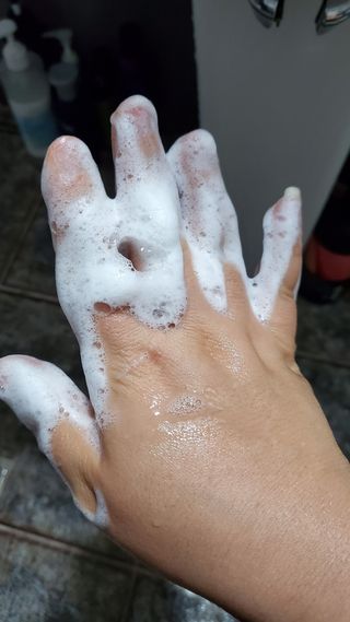 아미니 플라워 테라피 바디워시  5종키트 — 5점을 준 리뷰어가 2021년 1월 올린 사용 사진