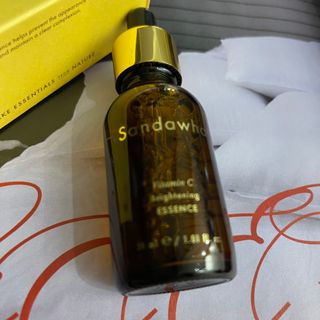 스킨큐어 산다화 비타민c 화이트닝 에센스 30ml — 4점을 준 리뷰어가 2024년 1월 올린 사용 사진