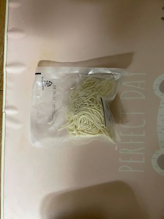 [한면원] 비빔국수 2인분 — 5점을 준 리뷰어가 2022년 8월 올린 사용 사진