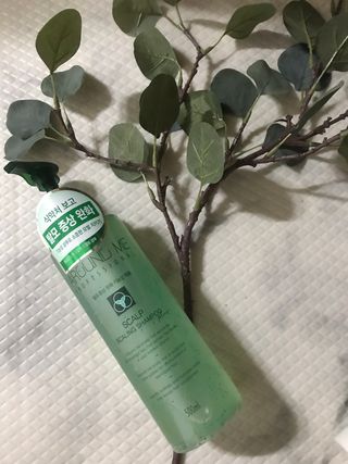 어라운드미 [어라운드 미] 탈모 증상 완화 스칼프 샴푸 + 두피 영양 공급 트리트먼트 — 5점을 준 리뷰어가 2021년 7월 올린 사용 사진