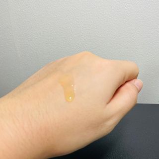 데저트에센스 비정제냉압착 퓨어 호호바오일 59ml — 4점을 준 리뷰어가 2023년 11월 올린 사용 사진