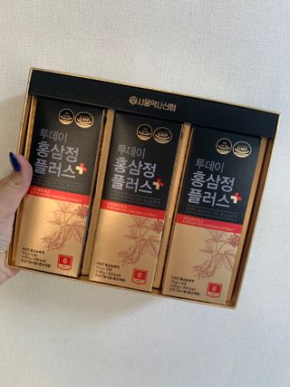 서울약사신협_투데이홍삼정플러스스틱_10g x 30포 — 5점을 준 리뷰어가 2021년 6월 올린 사용 사진