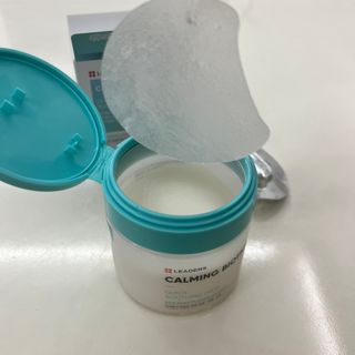 리더스코스메틱 리더스 카밍 바이오틱스 퀵 수딩 패드 — 5점을 준 리뷰어가 2022년 8월 올린 사용 사진