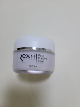 렉스리 크리에이티브 크림  Rexri Creative Cream — 5점을 준 리뷰어가 2022년 7월 올린 사용 사진