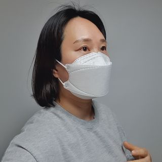데일리브레스황사마스크KF94대형 데일리브레스 황사방역마스크 KF94 대형 — 5점을 준 리뷰어가 2021년 4월 올린 사용 사진