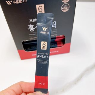 [푸름웰니스] 프리미엄 6년근 홍삼스틱 3mg x 100포 — 5점을 준 리뷰어가 2022년 2월 올린 사용 사진
