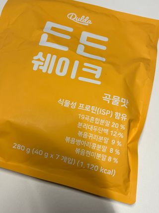 [덜다] 든든 식물성 단백질 쉐이크 40g X 7입 (곡물/딸기) — 5점을 준 리뷰어가 2023년 8월 올린 사용 사진