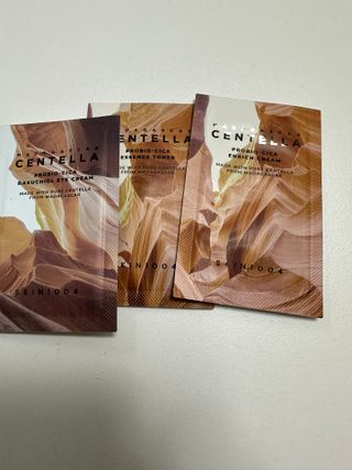 [스킨1004] 마다가스카르 센텔라 앰플 100ml — 4.5점을 준 리뷰어가 2024년 5월 올린 사용 사진