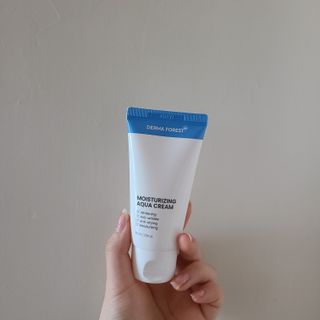 더마포레스트 모이스처라이징 아쿠아크림 / 수분크림 히알루론산 펩타이드 보습 미백 주름개선 — 5점을 준 리뷰어가 2021년 6월 올린 사용 사진